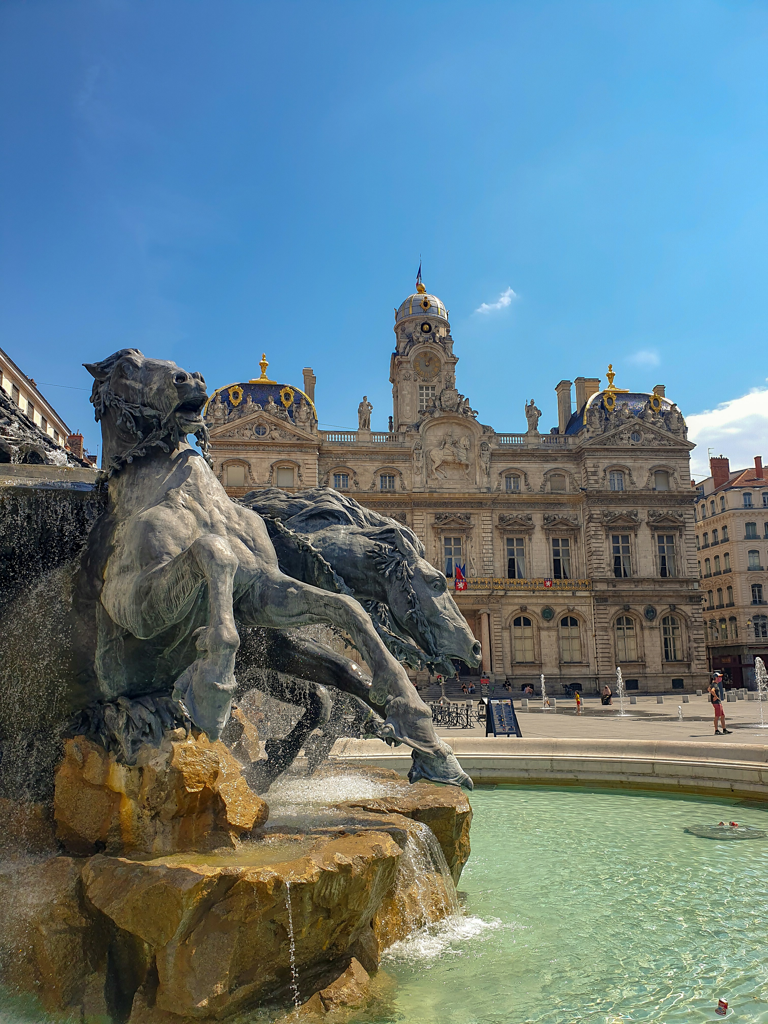Día 2: LYON