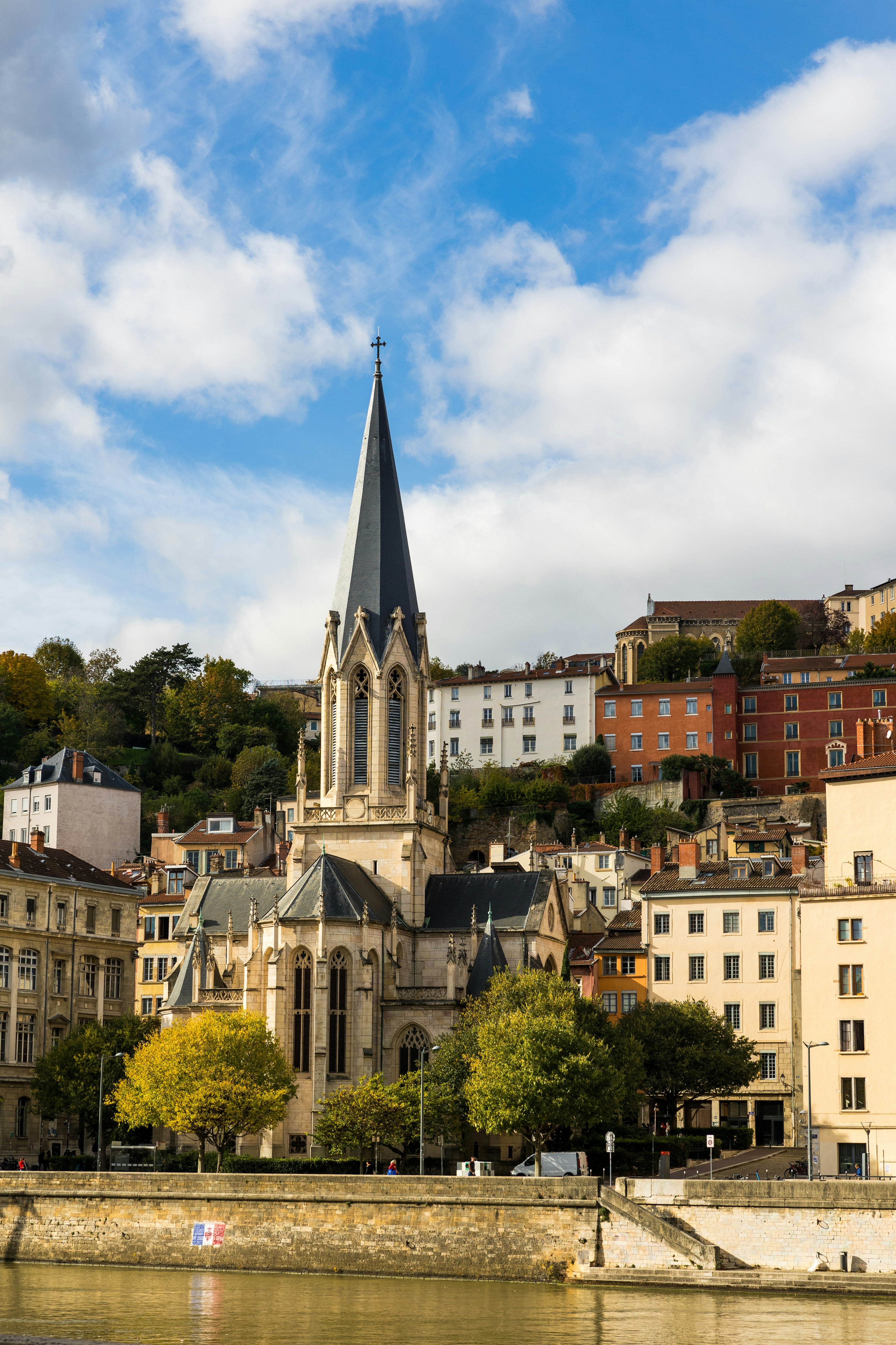 Día 3: LYON – ANNECY – GINEBRA – LAUSANA