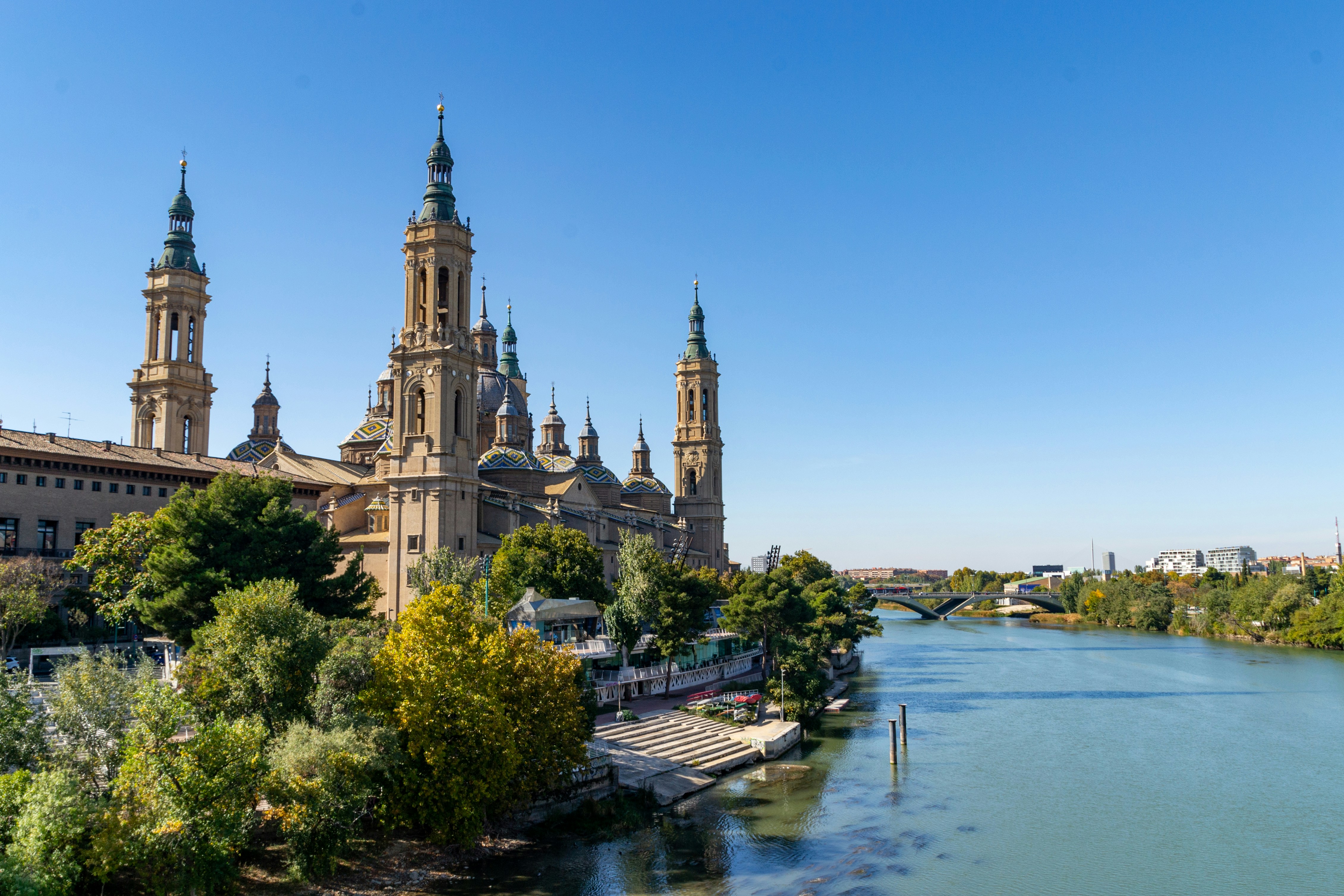 Día 16: BARCELONA – ZARAGOZA – MADRID