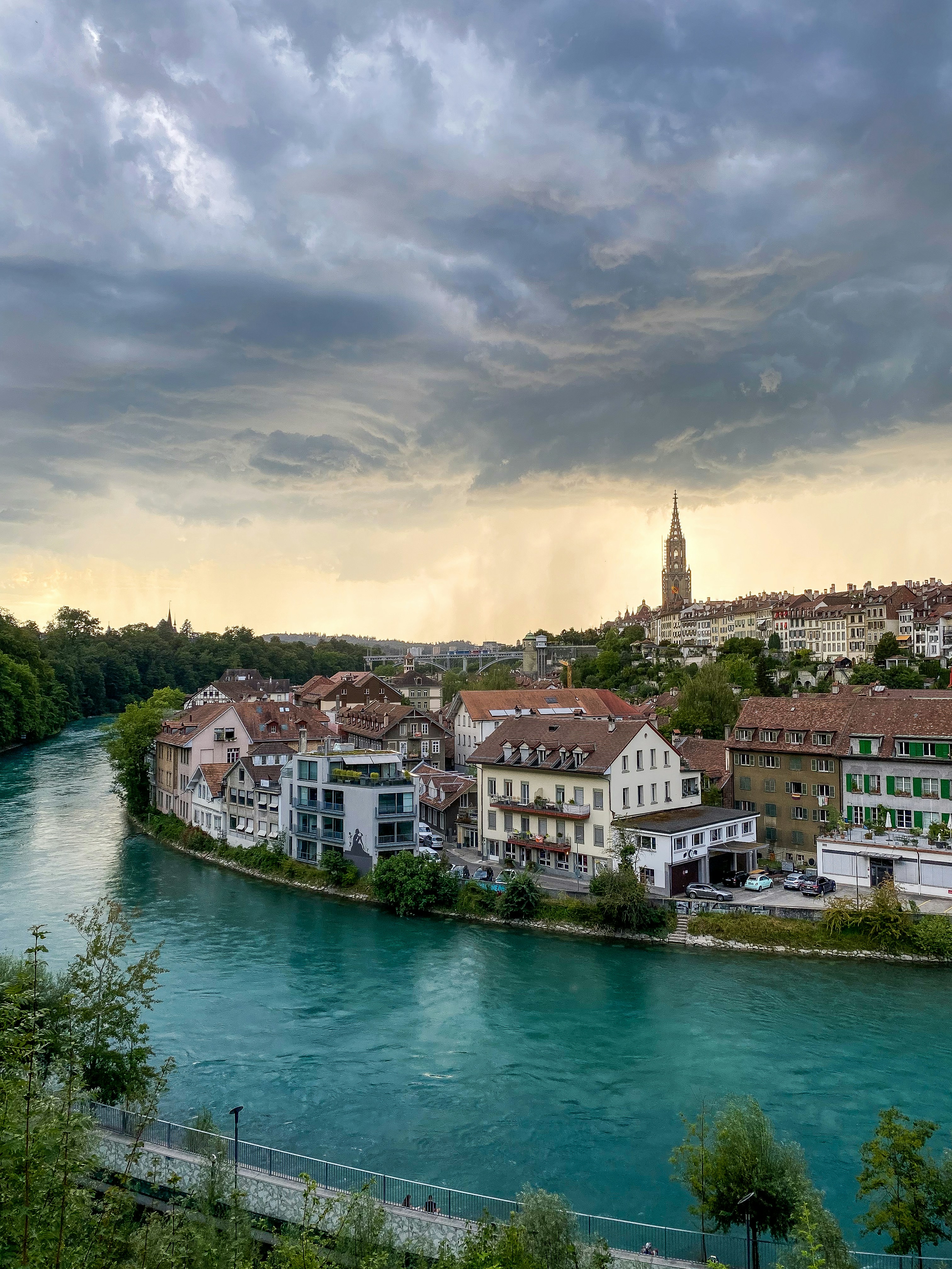 Día 5: LAUSANA – FRIBURGO – BERNA – ZURICH